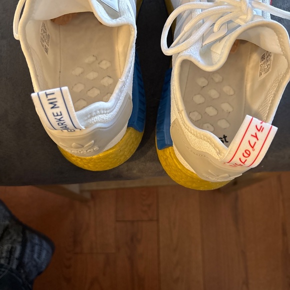 Men’s Adidas NMD_R1 Cloud White Sneakers Size 10.5 - Picture 5 of 6